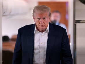 Трудный час для Трампа: 13 тревожных сигналов из Киева